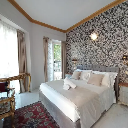 Dorolea Centro بيت ضيافة 4*